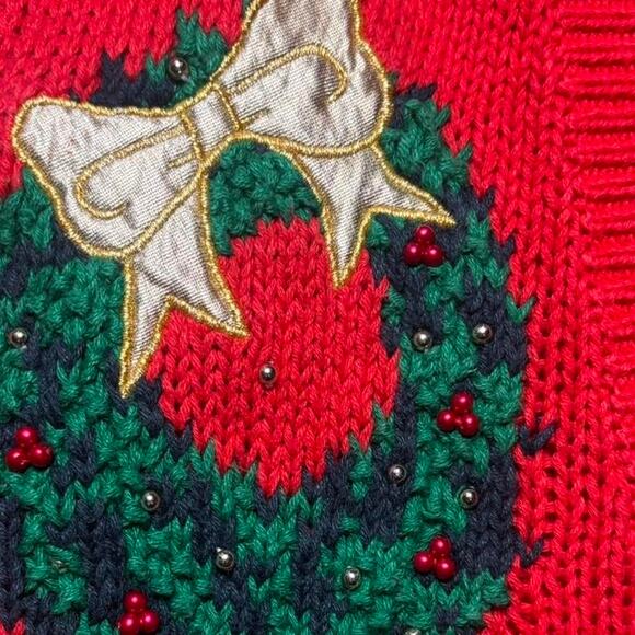 1990s red knitted Christmas wreath sweater vest (XL) - Picture 5 of 5